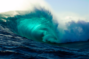 beautiful_and_blue_massive_wave
